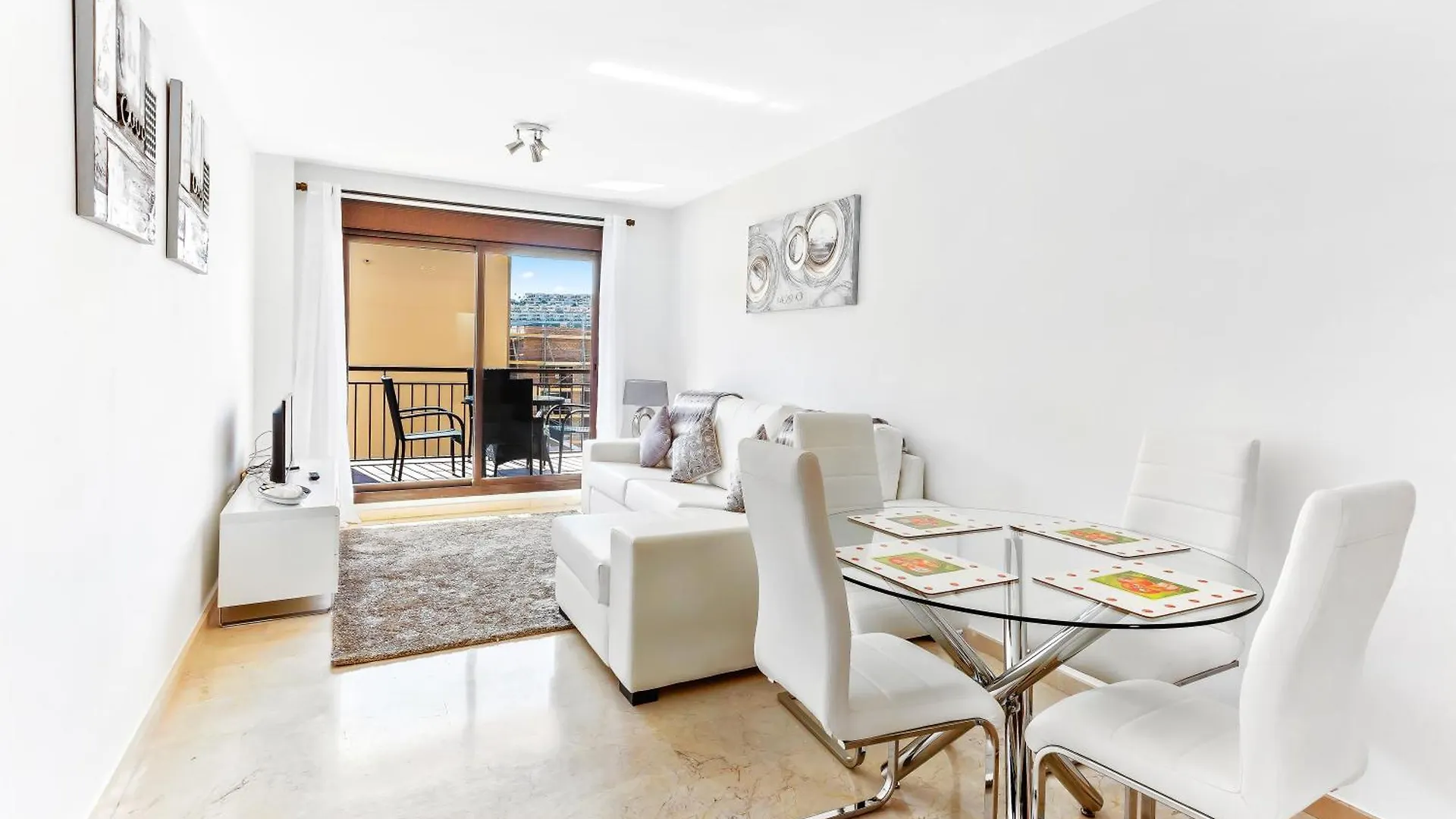 Lets In The Sun Calablanca Apartment La Cala De Mijas